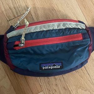 Patagonia Mini Hip Bag in Arrow Red and Blue Navy